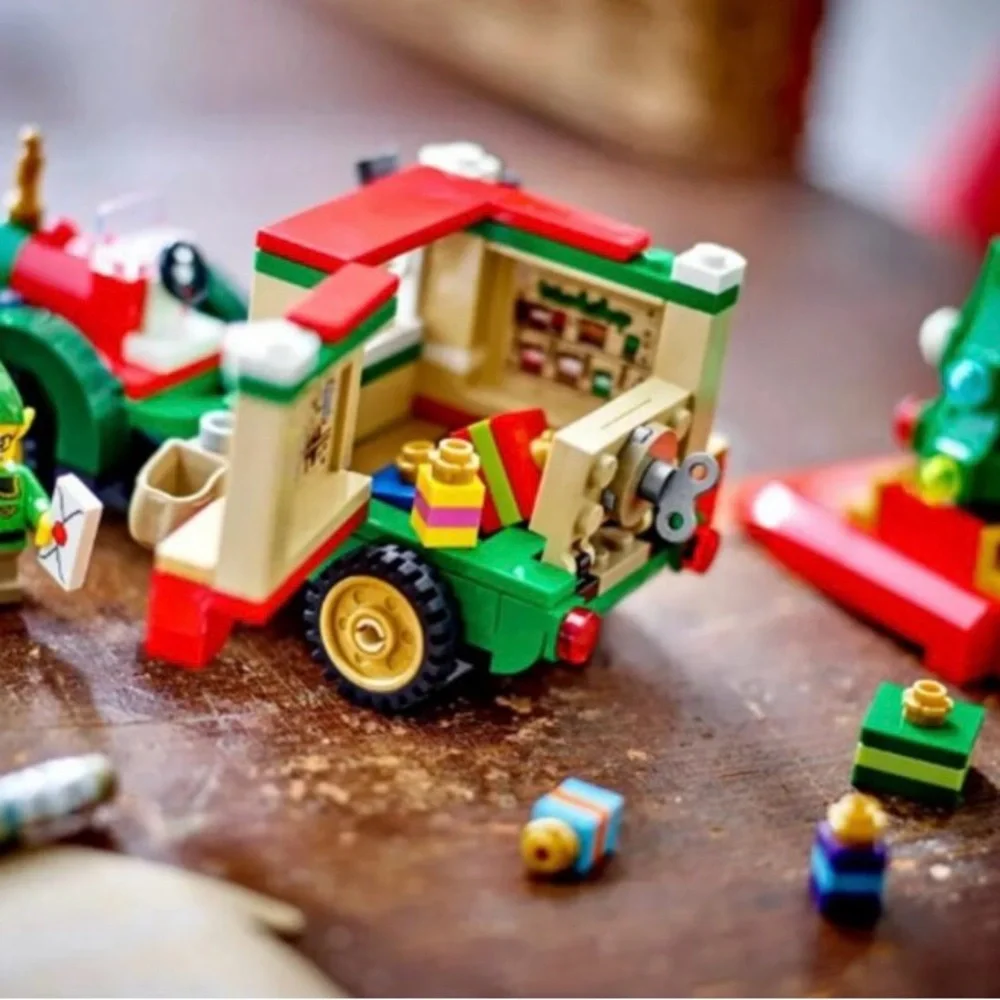 LEGO Santa’s Delivery Truck NIB Sealed 40746 Christmas Holiday Set